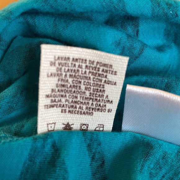 Route 66 animal print 3 button top size 1X - Picture 7 of 10